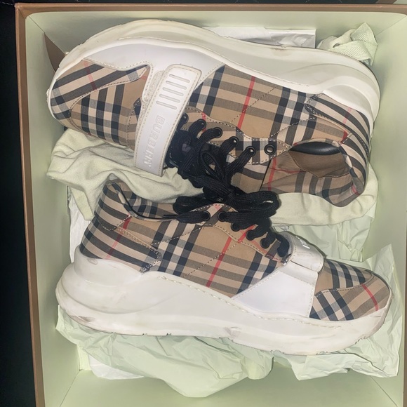 Burberry Shoes